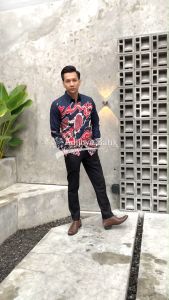 KEMEJA BATIK PRIA LENGAN PANJANG SLIMFIT