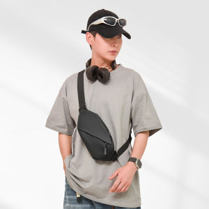 2025 New Mens Large Capacity Crossbody Bag Travel Handheld Single Shoulder Waterproof Fashion Commuting Chest Bag