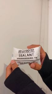Dempul Tembok Ajaib Serba Guna & Sealent Instan Penambal Retak