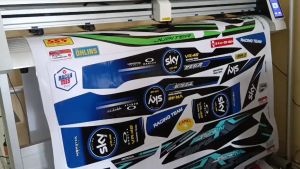 SUPRA FIT LAMA (COD) STIKER STRIPING MOTOR HONDA SUPRA FIT LAMA - STIKER LIST GRAFIK SIMPLE WARNA VARIASI DESAIN RACING HOLOGRAM DAN TRANSPARAN BISA COD IP.KODE-448