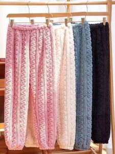 กางเกงนอนผ้าคอรัลฟลีซใส่ด้านนอกได้กางเกงขายาวผ้าสักหลาดรัดข้อเท้ากันหนาวบุขนกำมะหยี่ทรงหลวมใส่ช่วงฤดูใบไม้ร่วงและฤดูหนาวสำหรับผู้หญิงกางเกงใส่ในบ้านแบบลำลอง