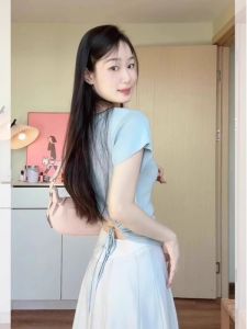 HUOLISI | French Elegance Backless Tie Slim-fit T-shirt