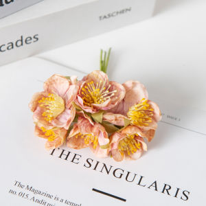 1/2Pcs Artificial Flowers Home Room Decora Silk Stamen Plum Bossom Festival Decora Flowers Wreaths Wedding Holiday Supplies Gift
