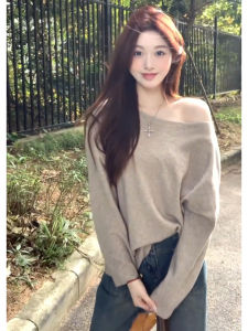 Soft Cozy Shoulder Bared Sweater Womens Autumn Winter Style Korean Loose Fit Neckline Knitted Top for Casual Wear