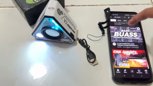 Mini V2 Speaker Portable Bluetooth 5.3 TWS HiFi Stereo Sound Skeaker Mini Segitiga Full Bass 500mAh