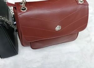 Tas Selempang Rantai Cewek Sophie Martin Paris Almanda Burgundy Black SAS Promo Terbaru 2025 Kekinian Sling Bag Elegan Shoope Cuci Gudang Katalog Baru Sopi Viral Shopy Sofi Shoppe Wanita Dewasa Sopy Import Korea style Branded Remaja ootd aesthetic mewah