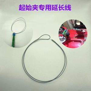 How to Choose & Use Badminton & Tennis Racket Accessories