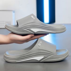 Mens Outdoor Wearable Anti-Slip Wear-Resistant Summer Slippers Simple Style PVC Material Thick Bottom Casual Slippers