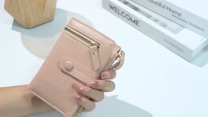 กระเป๋าตังผญ กระเป๋าใส่บัตร กระเป๋าสตางค์สั้น wallet woman หนังนิ่ม งานสวยหรูมาก กระทัดรัด มีให้เลือกหลายสี