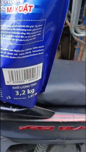 Nước giặt Lix hương hoa -khử mùi ẩm mốc túi 3.2 kg