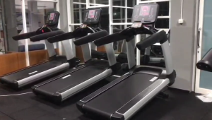 alat fitness treadmill elektrik komersial DHZ Fitness X8000 / x 8000 original
