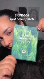 SKIN1004 Madagascar Centella Tea‑Trica Spot Cover Patch Hydrocolloid Acne Spot Patch Invisible Soothing Waterproof 22 Patches