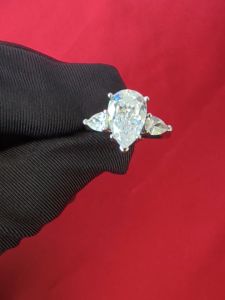 Cincin Moissanite Berkualitas Tinggi Diamcity 3 Karat untuk Wanita