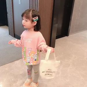 SweetKids พร้อมส่งจากกทม 🌸ชุดเซ็ทเด็กผญ🍓ฤดูใบไม้ผลิและฤดูใบไม้ร่วงหญิงชุดเด็กเกาหลีการ์ตูนเสื้อกันหนาวเลกกิ้งแฟชั่นชุดสองชิ้น