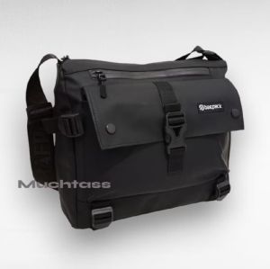 Tas Selempang Anti Air Water Resistant Sling Bag Waterproof Tas Bahu Pria Tas Messenger Tas Hangout Tas Multifungsi