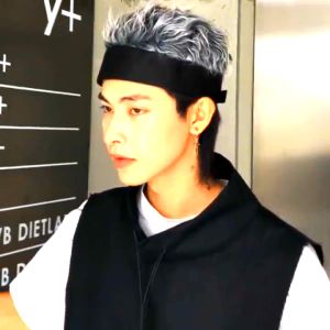 หมวกวิกผม หมวกสั้น ผู้ชายผู้หญิง ดวงอาทิตย์บังแดดแคปกับผมสไตล์ Retro Street Wig Hat Adventable Sport Casual