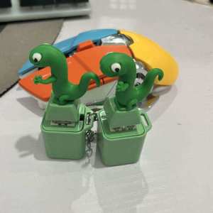 CHUNCAN | Lizard Shape Voice Light Keychain