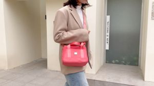 Tas colorful fox Tas selempang 2226 colorful fox tas selempang wanita tas terlaris tas cantik nilon waterproof tas import tas korea tas cantik tas wanita terlaris tas lebaran tas tahun baru tas baru tas model tas mewah tas limited tas keren tas korea
