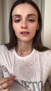 สเปรย์ขจัดคราบบนเสื้อ น้ำยาขจัดคราบแบบเร่งด่วน น้ำยาสลายคราบ กลิ่นฟรุตตี้