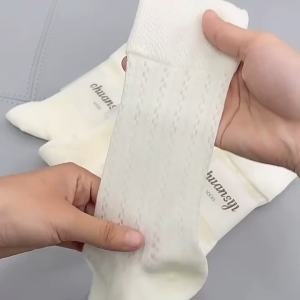 CEEKEY ฤดูใบไม้ผลิฤดูร้อนบางญี่ปุ่นถุงเท้าสีขาวถุงเท้าผ้าฝ้ายถุงเท้ากลางถุงเท้ายาวกองถุงเท้าสำหรับผู้หญิง