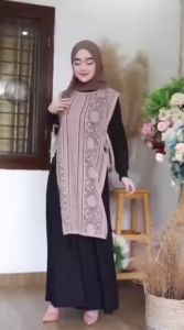 HARGA MURAH BISA COD LONG VEST KOREAN STYLE BROKAT/LONG VEST CARDI BROKAT TERBARU /LONG OUTER