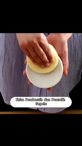 KUKE KRIM PEMBERSIH SEPATU + SPONS WADAH BULAT / KRIM PEMUTIH SEPATU / PEMBERSIH SEPATU