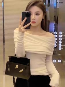 HUOLISI | Elegant And Stylish One-Shoulder Sweater