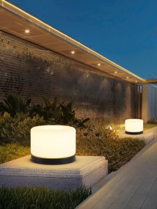 JUYU | Solar Outdoor Waterproof Pillar Light