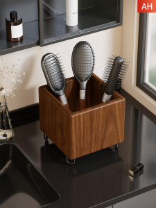 MUGG | Walnut Wood Toothbrush Holder Rack