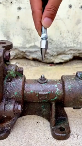 đầu bơm mỡ Kẹp vú mỡ Dây bơm mỡ bò bơm mỡKhông bị gỉ sétkèm vòi bơm lò xo 6 chấu 2 tay cao cấp