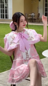 BLT BRAND BS177 การันตีเสื้อผ้าแบรนด์แท้ ชุดเดรสทรงปล่อยสีชมพูลายน้องกระต่ายปกเหลี่ยม ใส่ไปเที่ยวคาเฟ่ น่ารักๆ