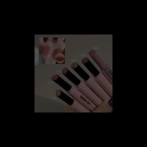 Smoky Grey Violet Lipstick Matte Velvet Finish Smooth Application Lip Mousse Waterproof Mirror Glossy Lip Tint Not Fading Makeup