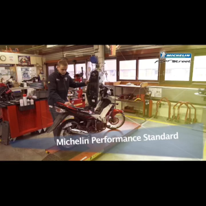 Ban Belakang Motor Fino Michelin Pilot Street 90-90 R14 - Tubeless