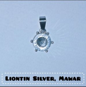 Liontin permata satu liontin cantik titanium anti karat