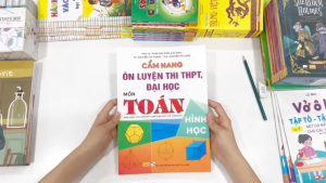 Sách - Cẩm Nang Ôn Luyện Thi THPT Đại Học Môn Toán - Hình Học - Biên soạn theo chương trình GDPT mới - ndbooks