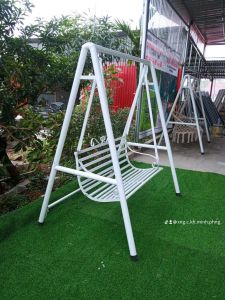 xích đu sắt mạ kẽm ống tròn phi 48