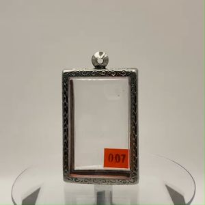 007 ตลับพระ กรอบพระสแตนเลสลายไทย สมเด็จใหญ่ หรือพิมพ์พระสี่เหลี่ยมใหญ่ ขนาดวงใน 3.4*5.3 ซม. ขนาดใส่สวย 3.0*4.9 ซม. หรือขนาดพระที่ใกล้เคียง