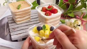 50Pcs Square Dessert Container With Lid Disposable Plastic Food Mousse Dessert Box