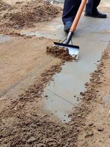 👍 รุ่นอัพเกรดใหม่ พลั่วแซะหญ้า จอบเล็กถากหญ้า พลั่ว จอบดายหญ้าคมๆ การทำความสะอาดฟาร์มปศูสัตว์ ซึ่งทำความสะอาดเส้นทาง เสียมแซะหญ้า เครื่องมือทำสวน ทำความสะอาดเส้นทาง ร้านแพทย์ พลั่วเหล็ก หัวพลั่ว เสียมหน้าแบน เสียมแซะหญ้า พลั่วทำความ