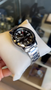 CASIO นาฬิกาผู้ชาย รุ่น MTP-VD01D-1E สเตนเลสสตีล หน้าปัดสีดำ คาสิโอ