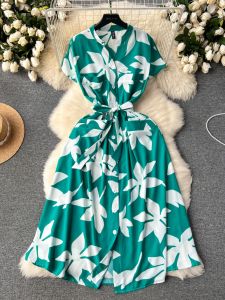 ฤดูร้อน 2024 ผู้หญิง วันหยุดสไตล์ยุโรป เดรส พรางหุ่น มีเข็มขัด ผ้าพันพิมพ์ เอว Midi ยาวถึงเข่า กระโปรงทรงเอ