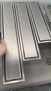 ตท่อระบายน้ำพื้น ท่อระบายน้ำ 304 คุณภาพสูง ด้วยเครื่องกรอง ป้องกันกลิ่น ป้องกันแมลง สามารถฝังกระเบื้องกระเบื้อง ความล่องหน ท่อระบายน้ำชั้นสี่เหลี่ยม