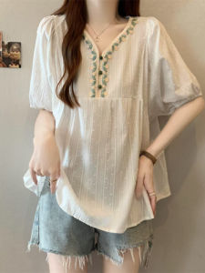 AIYITI | Embroidered V-Neck Linen-Cotton Shirt Slimming