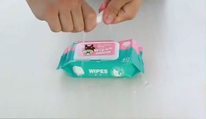 Morfunz  👶Baby Wipes👶10 แพ็ค แพ็คละ 80 แผ่น ทิชชู่เปียกสูตรอ่อนโยน นุ่มสบาย ไม่ระคายเคือง (10packs)