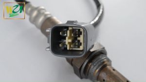 TOYOTA ESTIMA 03" 2.4 OXYGEN SENSOR(RH)