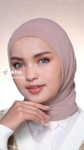 Wardah Exclusive Bedak Padat Full Kaca SPF 15 PA+ Tahan Lama - Tekstur Lembut & Tahan Air
