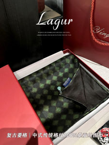 Retro Diamond Grid Chinese Traditional Pattern 100% Silk Scarf High-End Xiangyun Silk Elegance Womens Autumn Winter