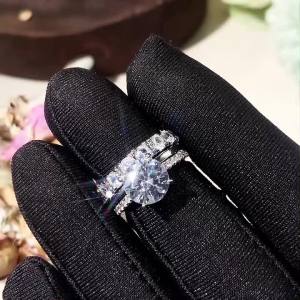 Huitan Gorgeous 3Pcs Set of Rings Female Luxury Shiny Round Zirconia Finger Jewelry Fashion Gold Color Accessories for Wedding