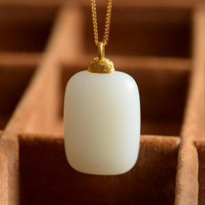 Natural Hetian Jade Jue Suet Tranquility and Peace Plate Pendant Ancient Gold Inlaid Old Materials Womens White Jade Pendant for Women