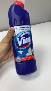 Uni Vim nước tẩy bồn cầu nhà tắm chai xanh dương 500ML